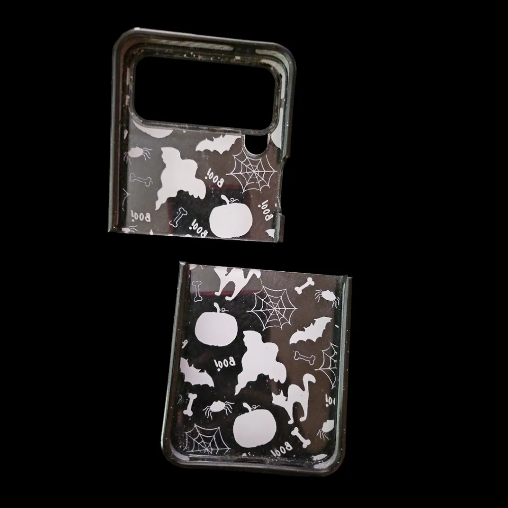 Casetify - Boo Halloween Galaxy Z-Flip 4 Case